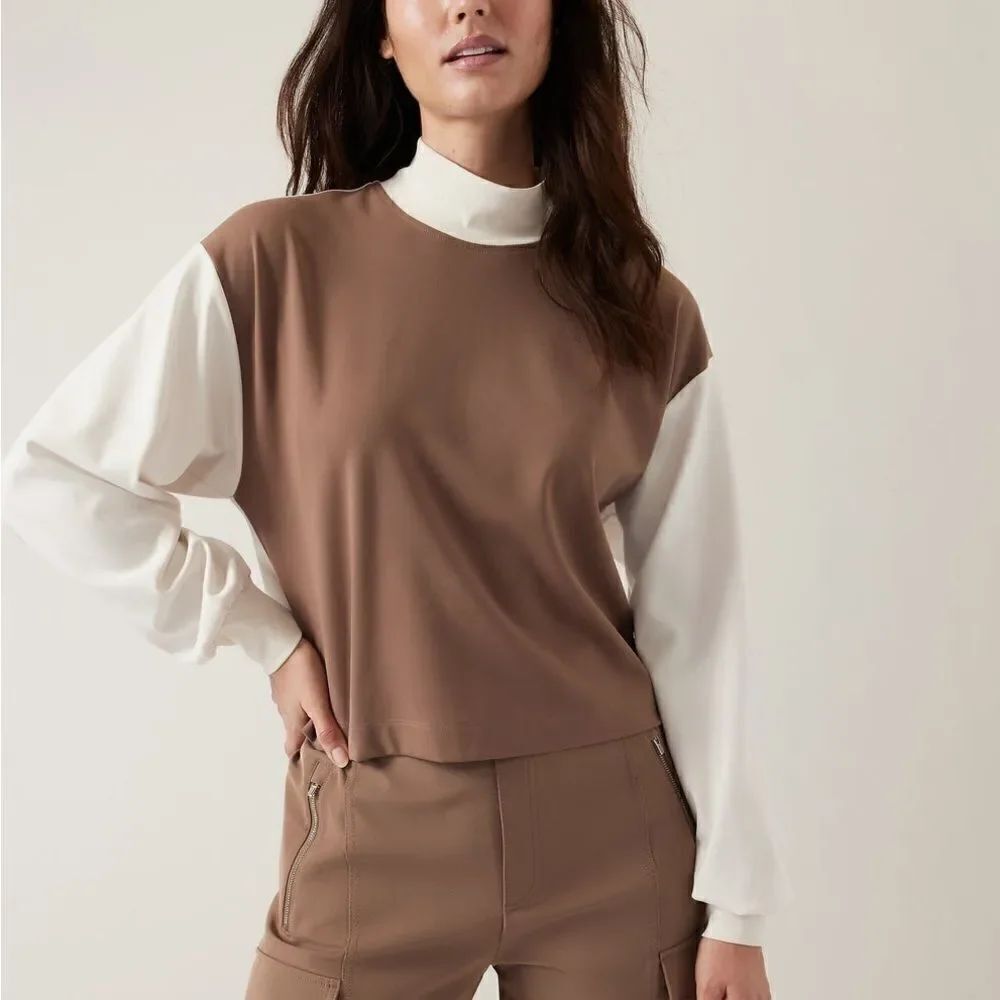 AthletaβVeniceβTwoβToneβTurtleneckβSweatshirt